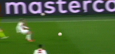 世界杯直播软件下载中心官网-【欧冠】狐媚染红罗伊斯点射 贾府3比1逆转多特出线